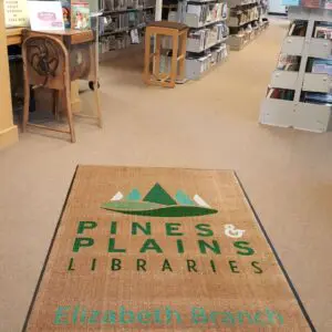 Elizabeth Library Logo Rug