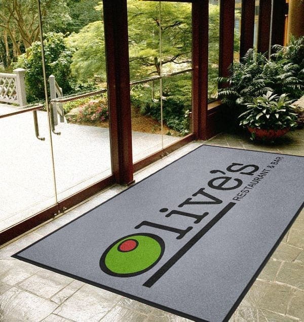 Restaurant Personalized Welcome Mat)