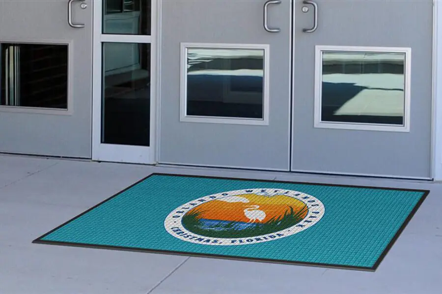 WaterHog Impressions HD custom logo mat with patented water dam border by Rug Rats